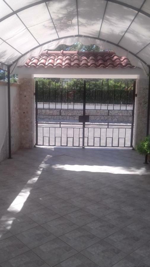Villetta Il Pino Sant Isidoro  Zewnętrze zdjęcie